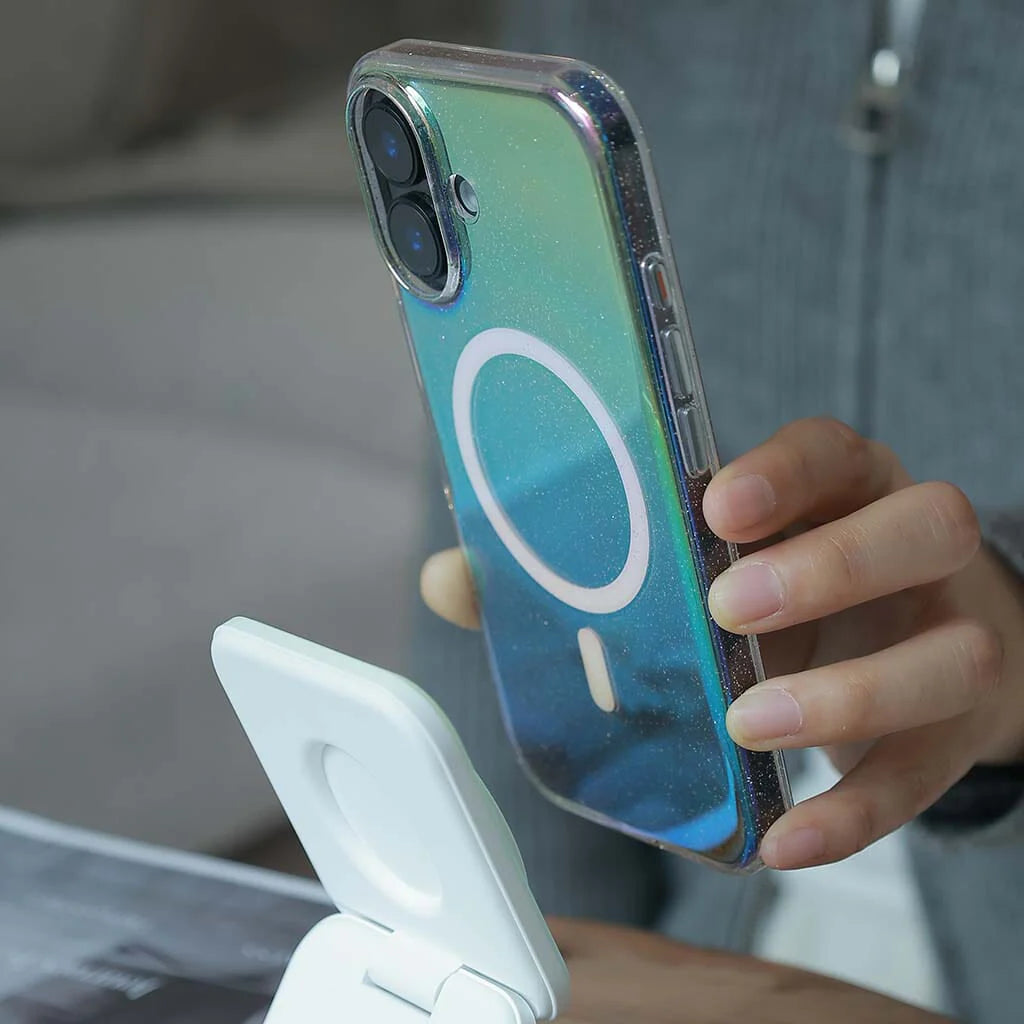 iPhone 17 Anti-Yellow Glitter Clear Case with MagSafe