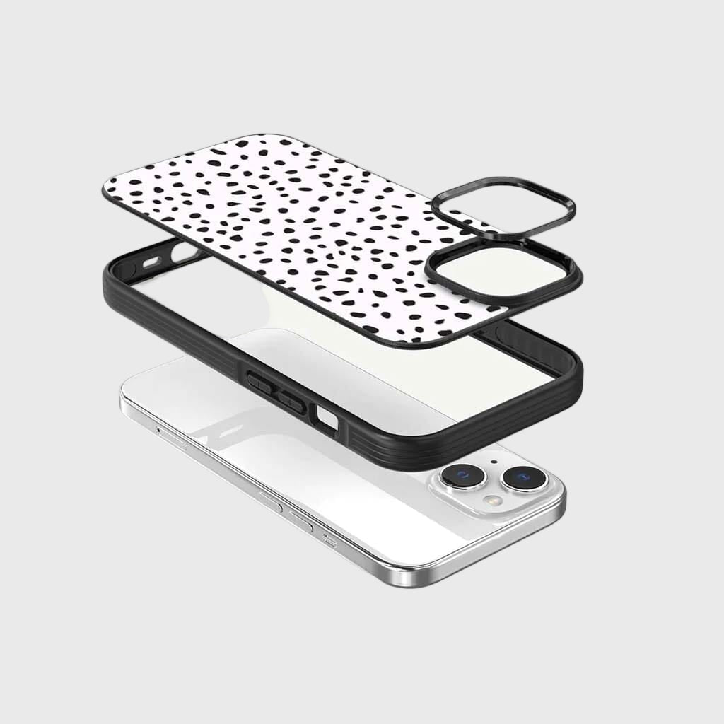 iPhone 15 Case With MagSafe - White Polka