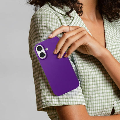 iPhone 16 Silicone Case With MagSafe