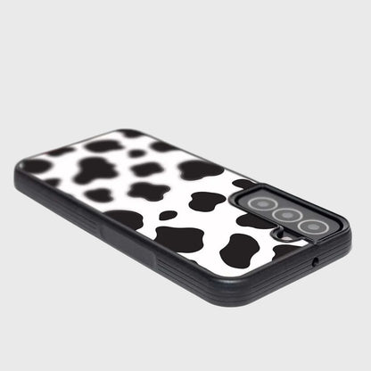 Black Cow Print Samsung Galaxy S22 Case