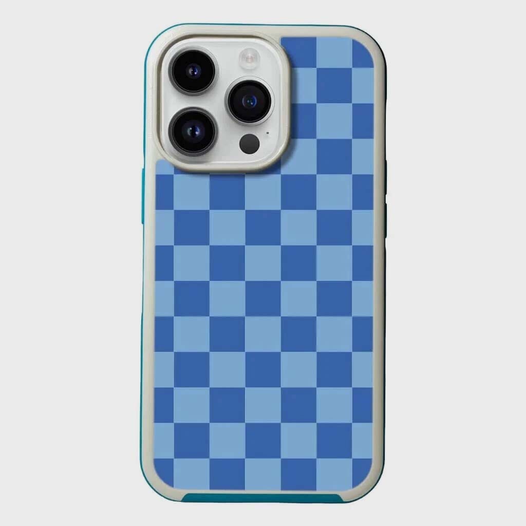 MagSafe iPhone 13 Pro Blue Checkerboard Print Case