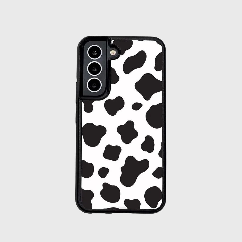 Black Cow Print Samsung Galaxy S22 Case