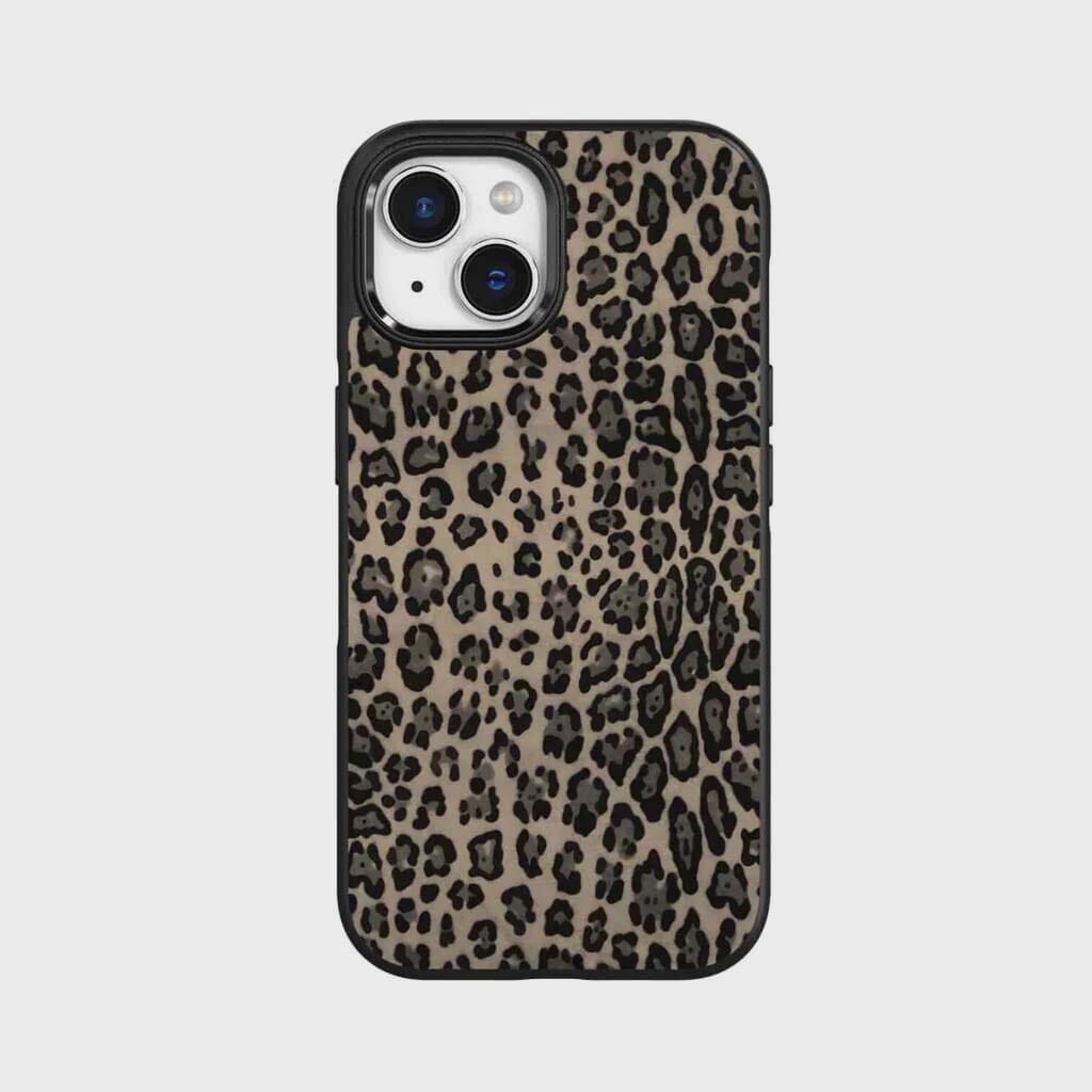 iPhone 15 Case With MagSafe - Leopard