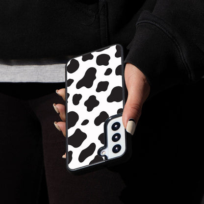 Black Cow Print Samsung Galaxy S22 Case