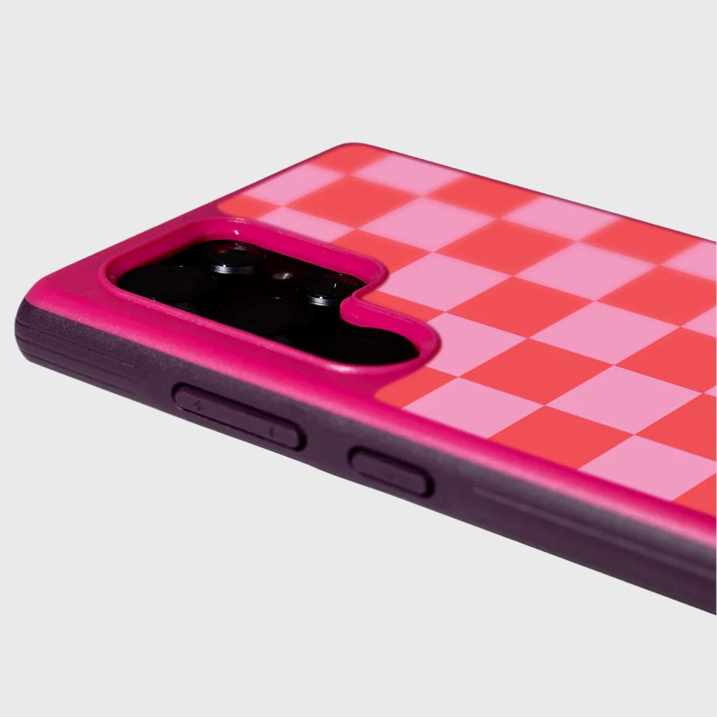 Pink Checkerboard Print Samsung S22 Ultra Case