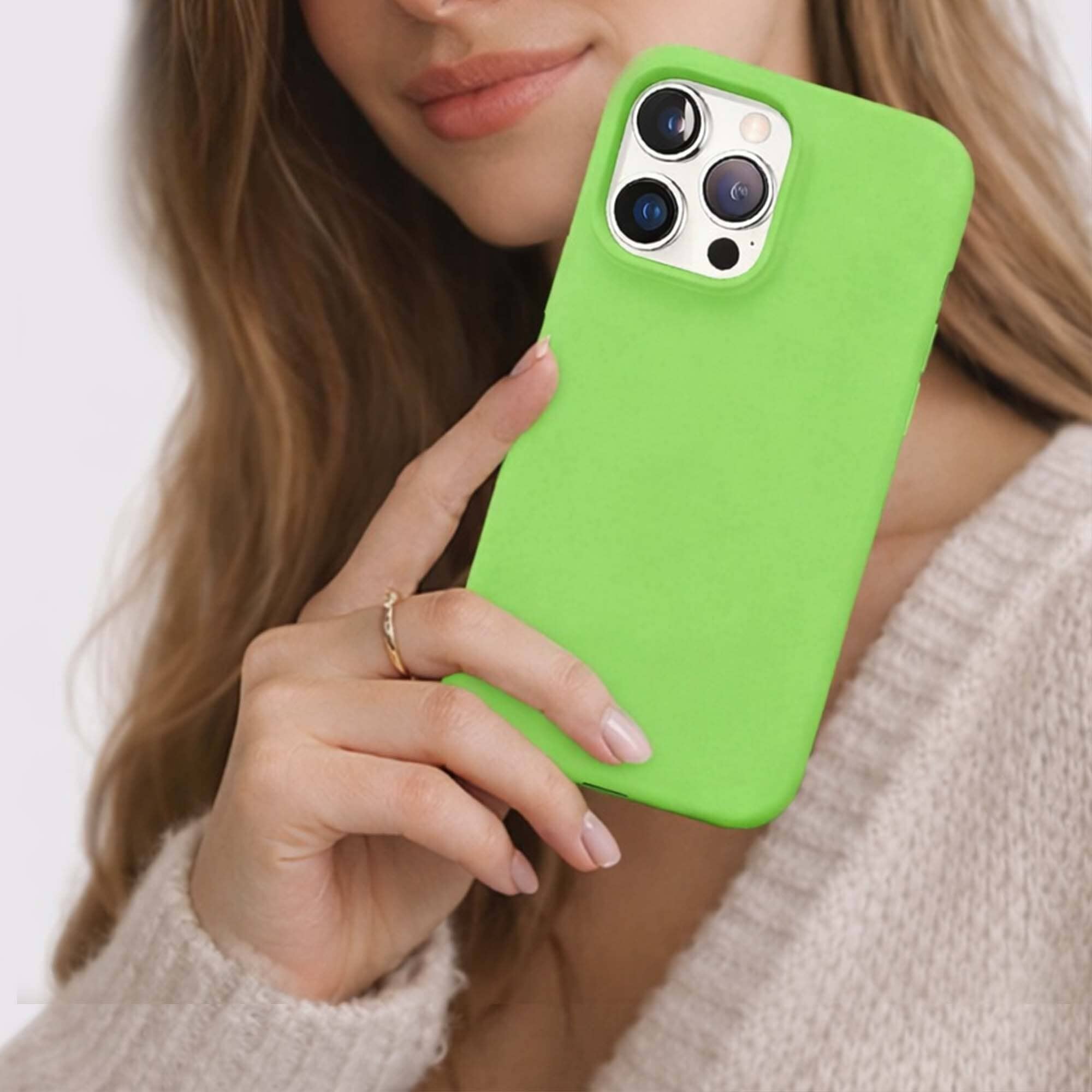 iPhone 16 Pro Max Silicone Case With MagSafe