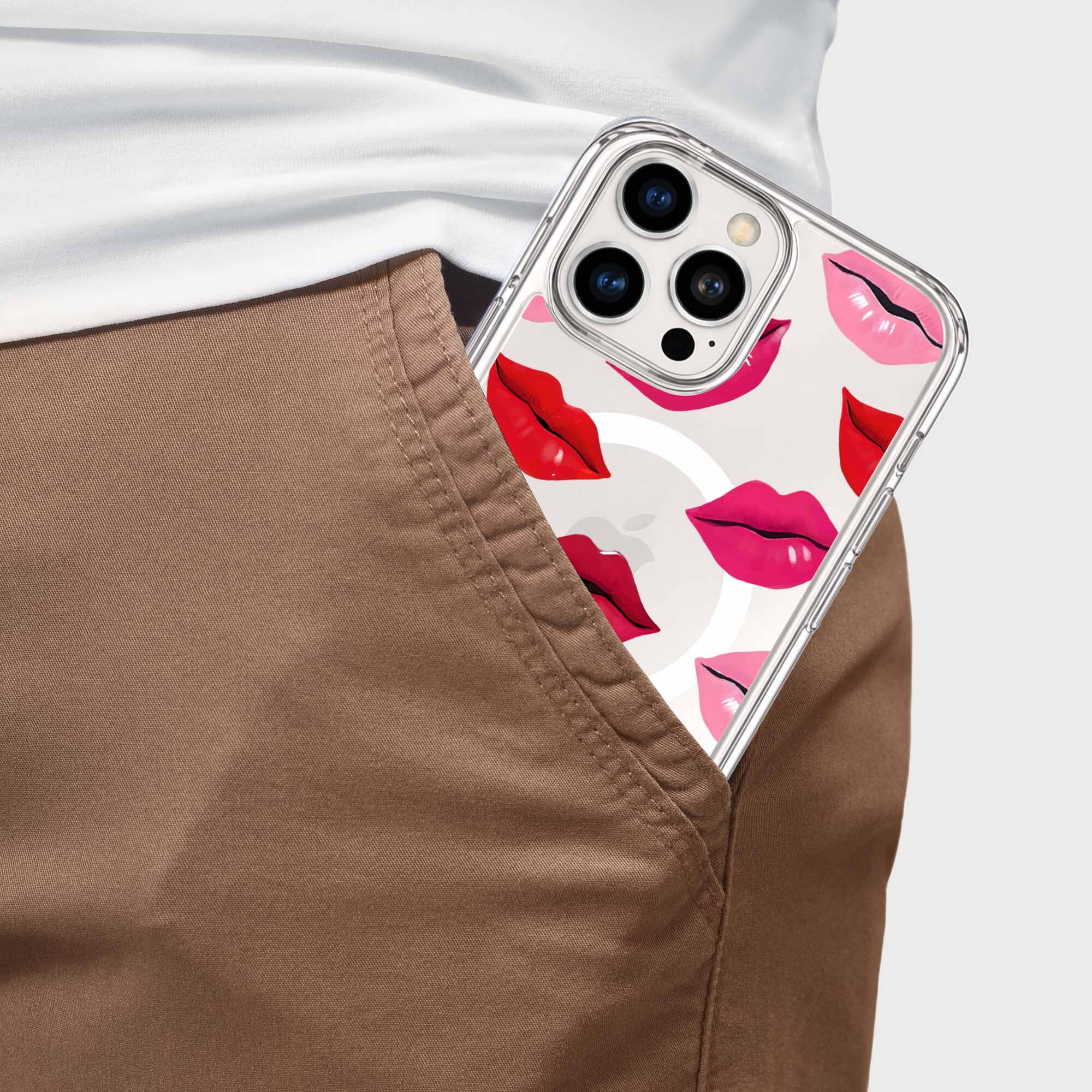 MagSafe iPhone 16 Pro Max Lips Design Clear Case