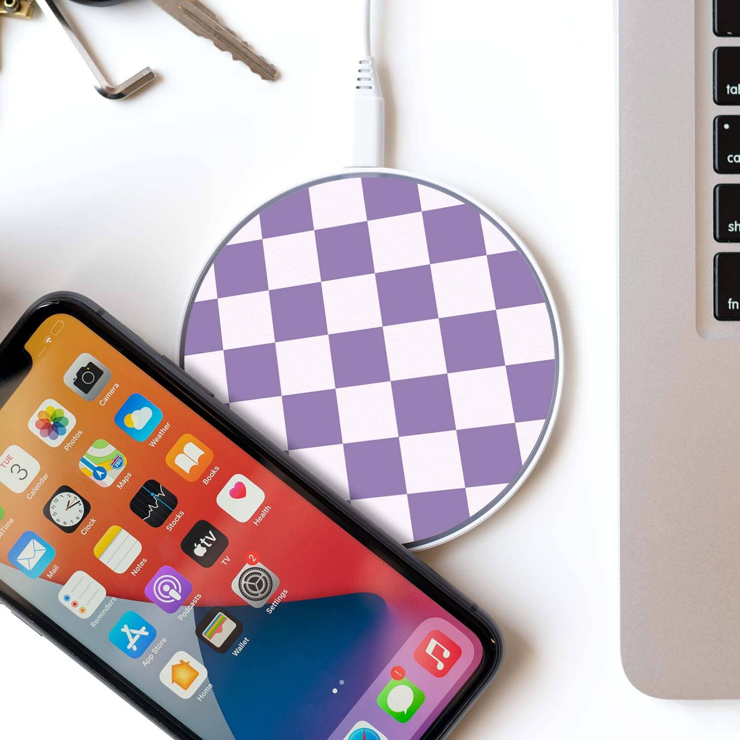 Purple Checkerboard Pattern - Wireless Charging Pad