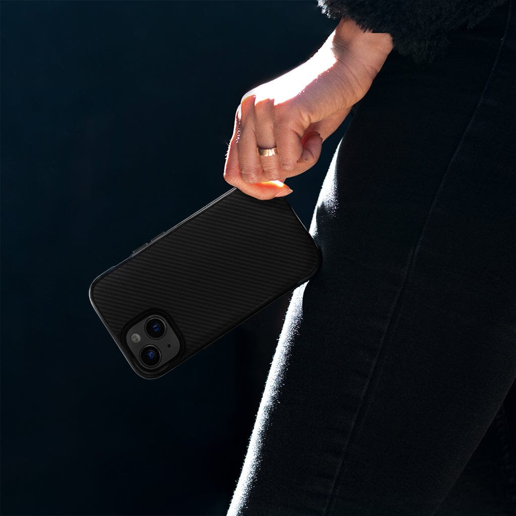 iPhone 15 Aramid Fiber Case With MagSafe