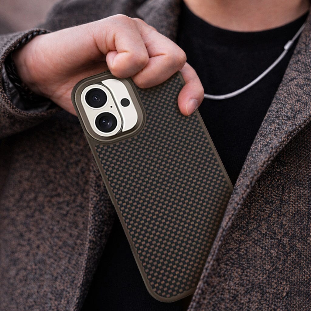 iPhone 16 Aramid Fiber Weave Pattern Case