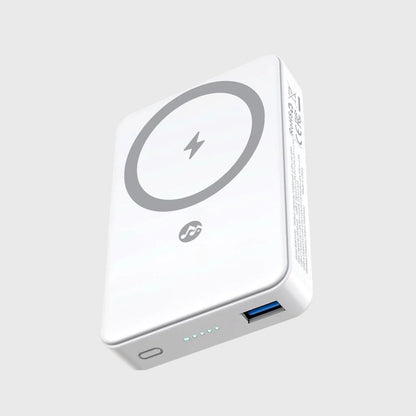 10000 mAh MagSafe Wireless Charging Power Bank with Kickstand