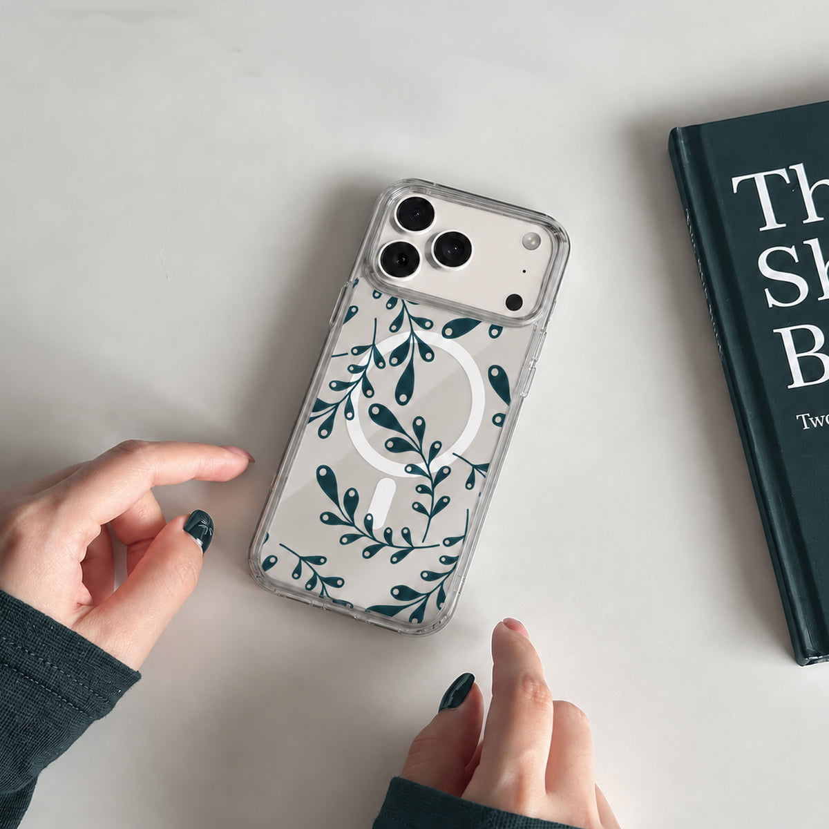 iPhone 18 Pro Max Clear Case – Lullaby Design
