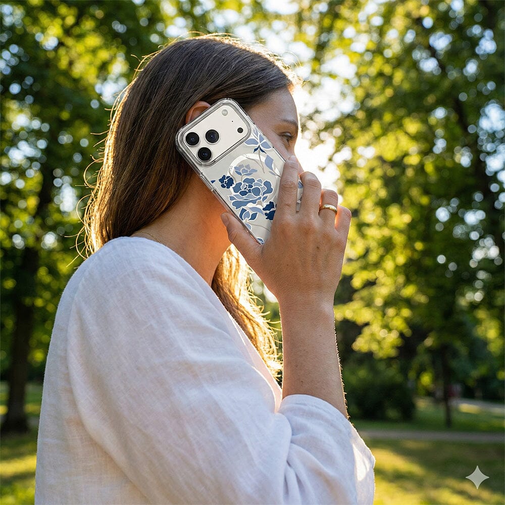 MagSafe iPhone 17 Pro Max Blue Pattern Clear Case