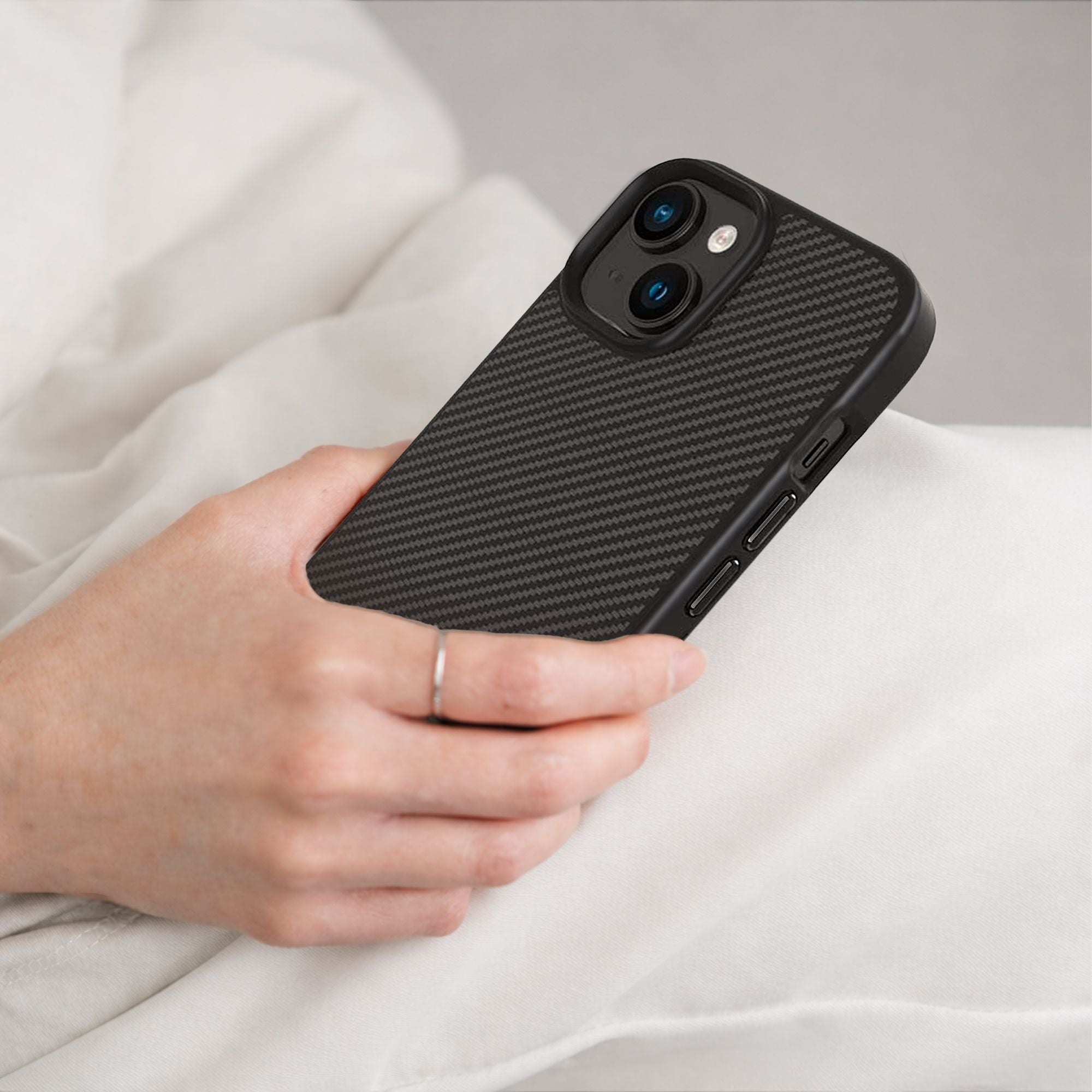 iPhone 15 Aramid Fiber Military-Grade Protective Case